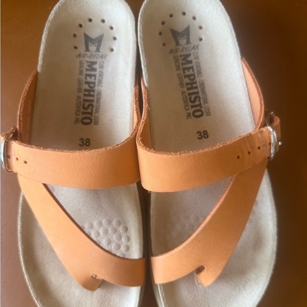 Mephisto Women’s Orange Leather Sandals - Like New
